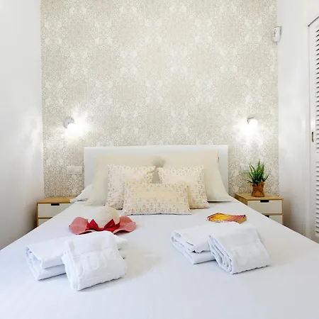16a Silver Garden Ocean View * אדחה