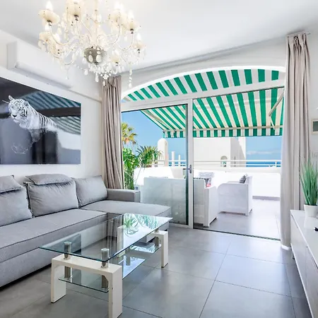 16a Silver Garden Ocean View דירה