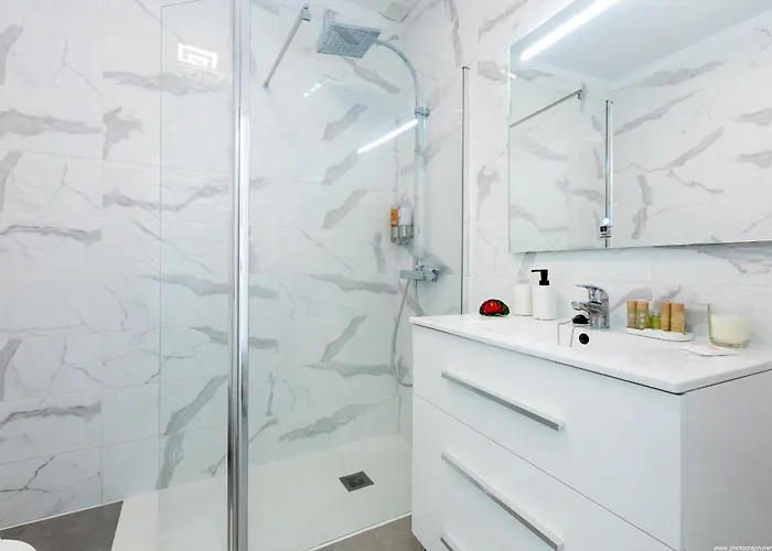 16a Silver Garden Ocean View Apartamento