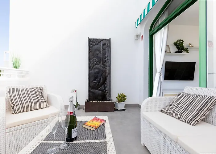 16a Silver Garden Ocean View *